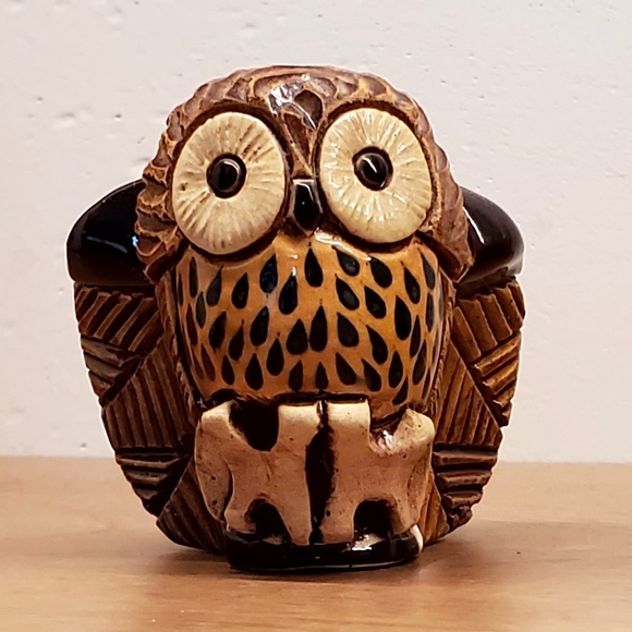Artesania Rinconada Baby Barn Owl Handcarved Pottery Figurine, SIGNED, EUC - Picture 1 of 13